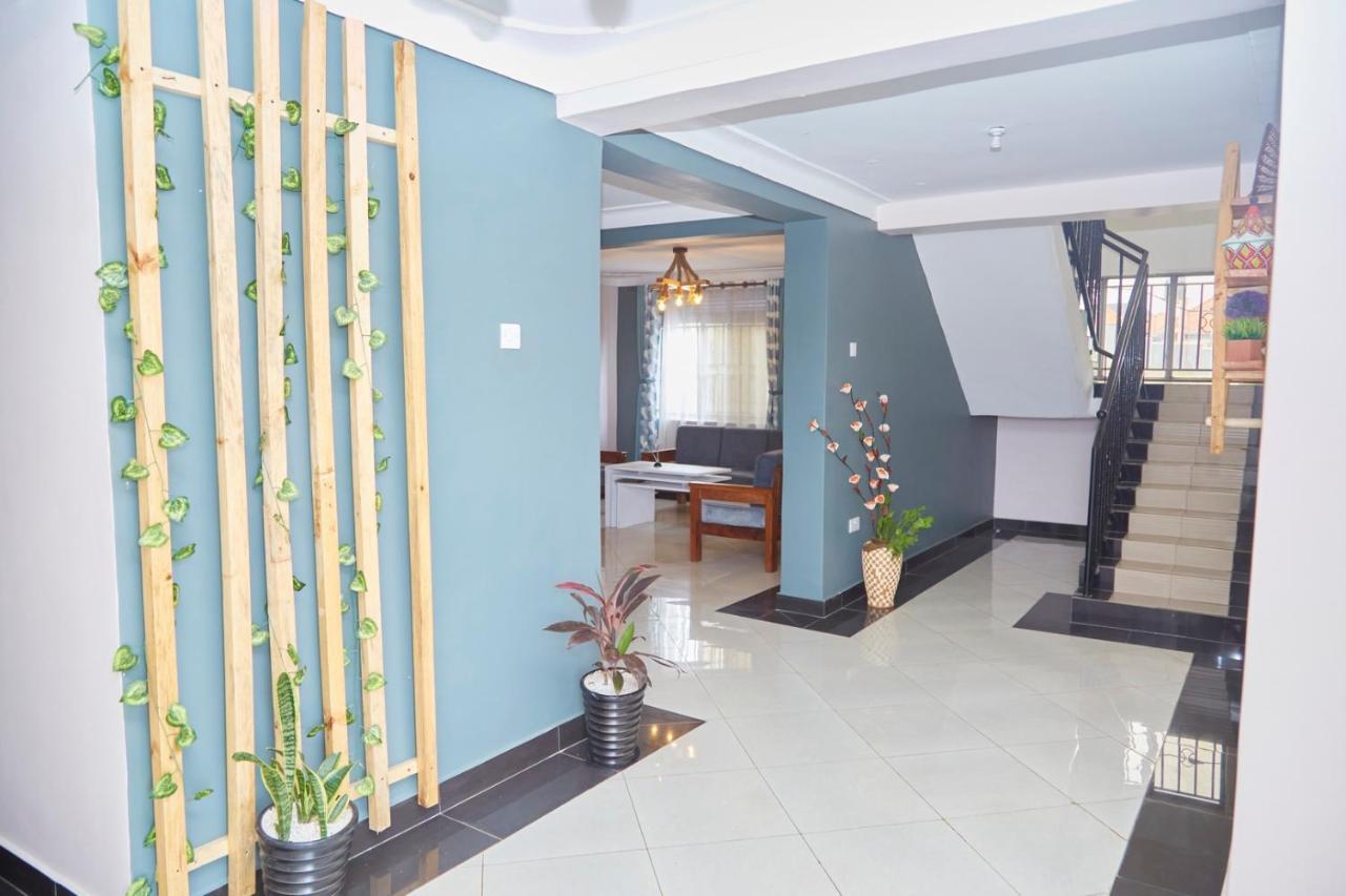 Westway Luxury Suites Mbarara Esterno foto